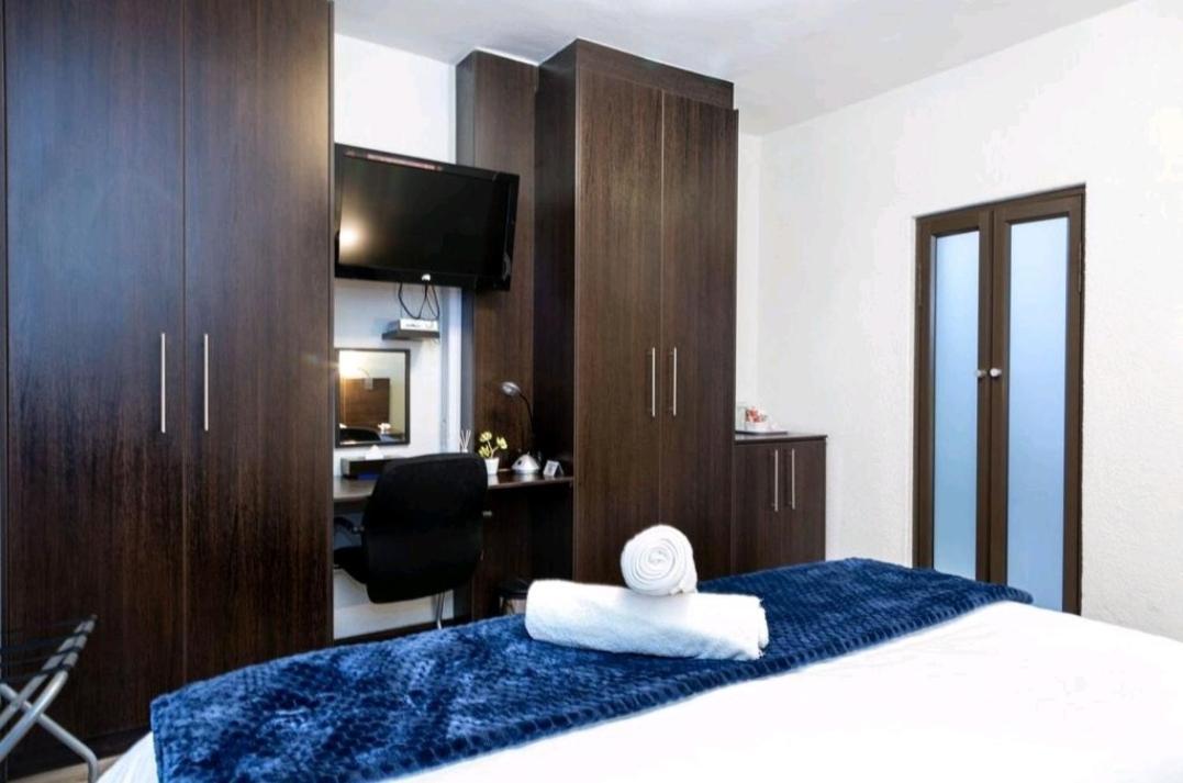 Beachwood Inn Melkbosstrand Kaapstad Buitenkant foto